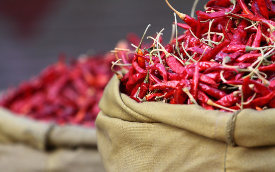 我们—客户至上，贴心服务